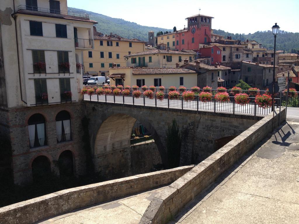 Hotel Le 3 Fonti Loro Ciuffenna Esterno foto